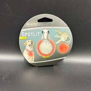 NWT Nite Ize SpotLit LED Keychain Light